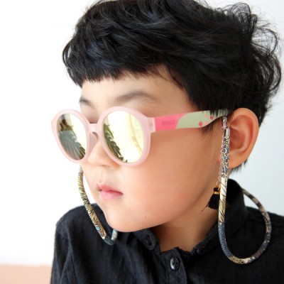 pink foot sunglasses